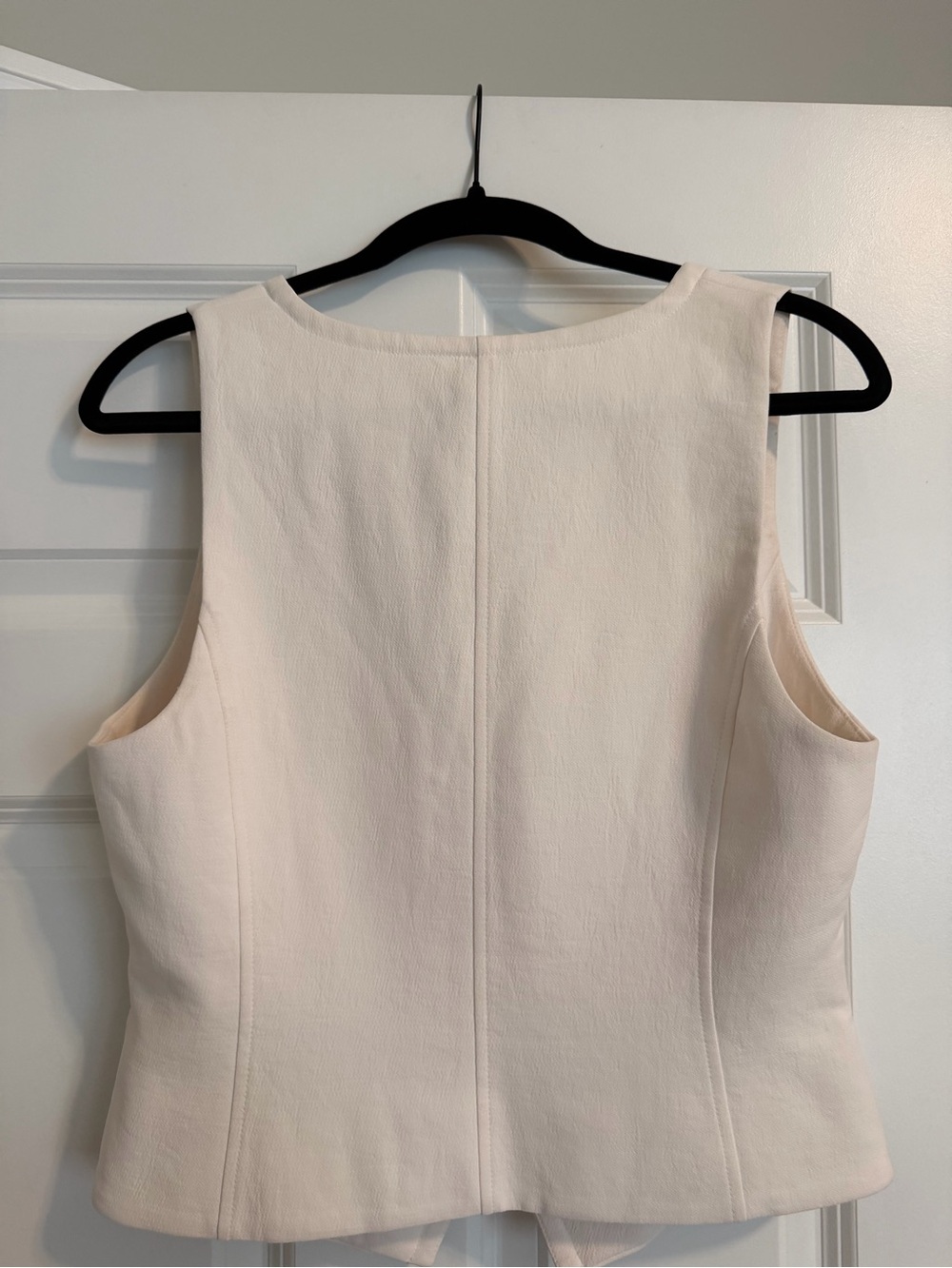 Aritzia Crepette Attire Vest - Picture 7 of 8